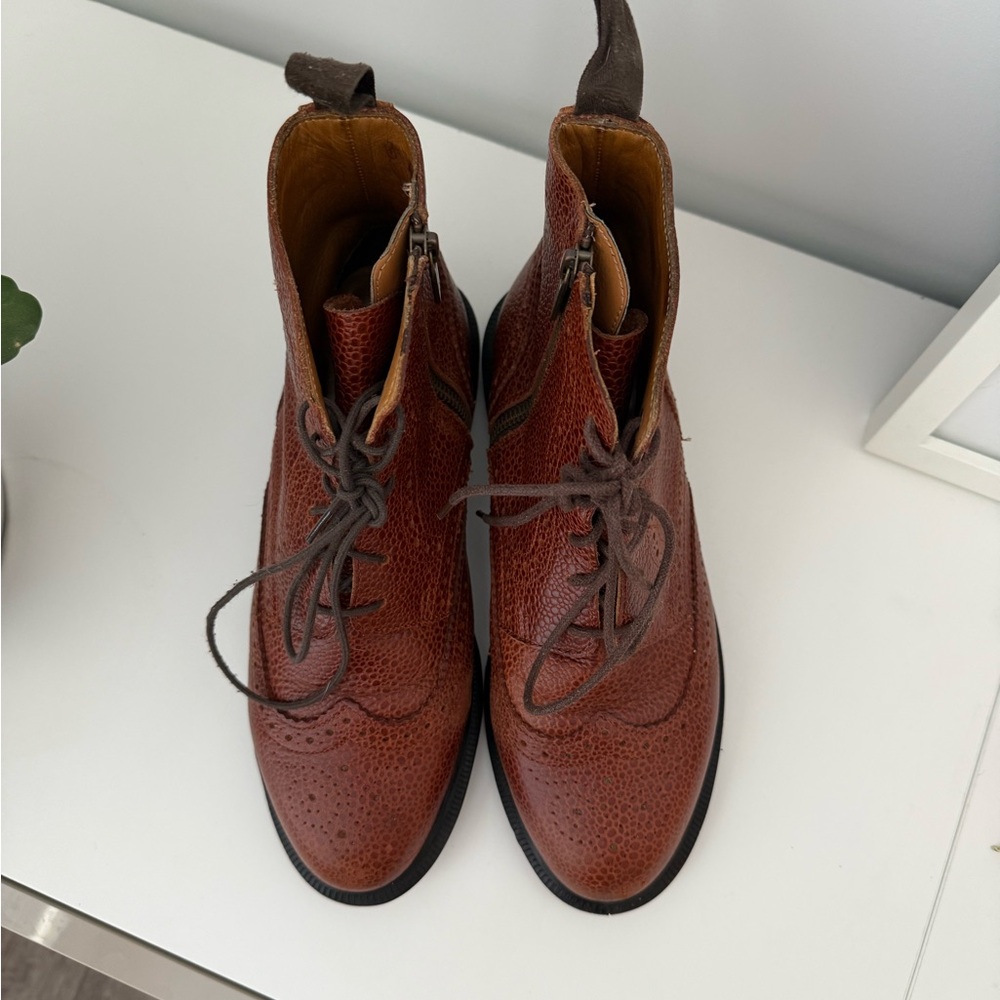 Doc Marten’s Delphine